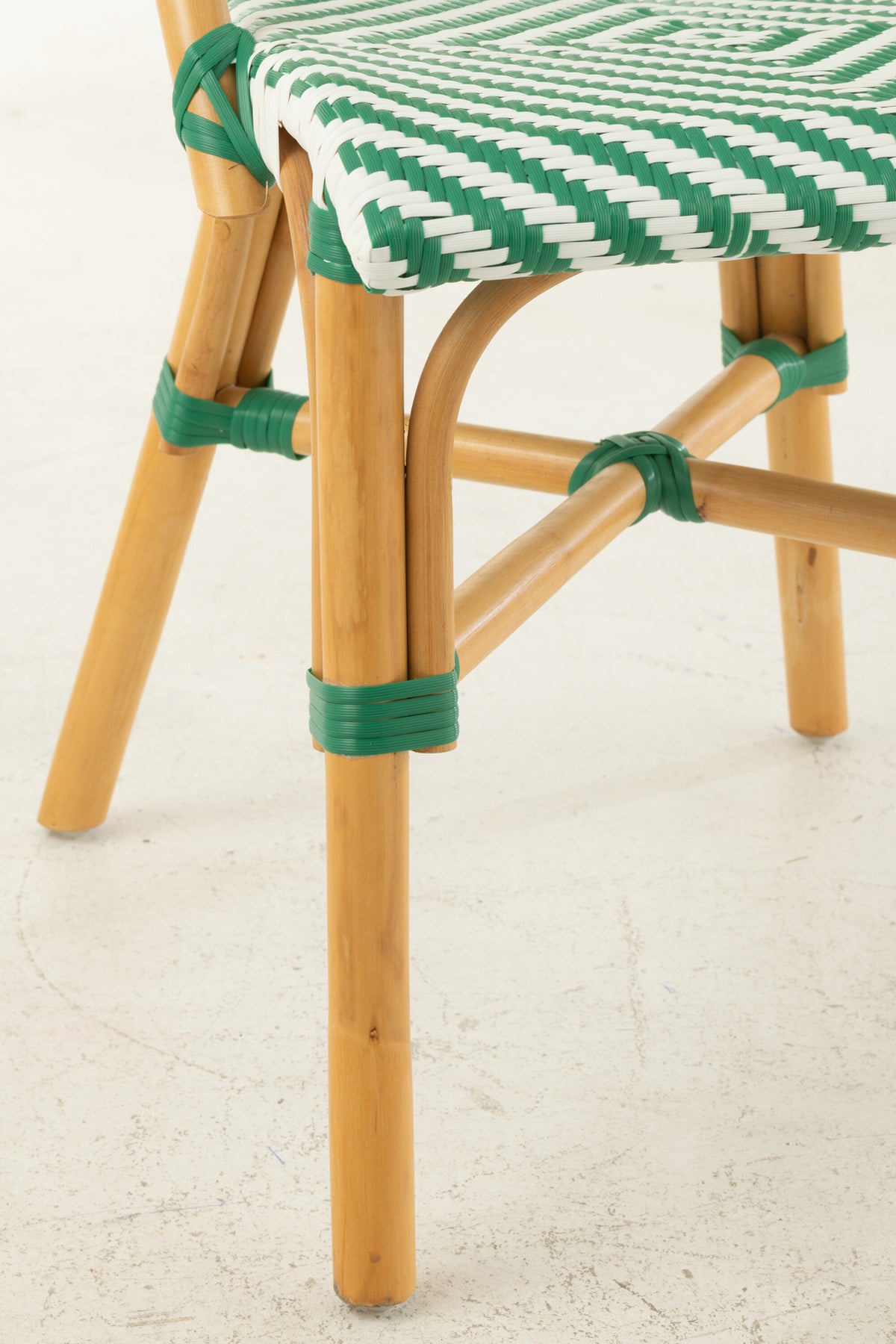 Sedia in rattan verde scuro/bianca J-Line