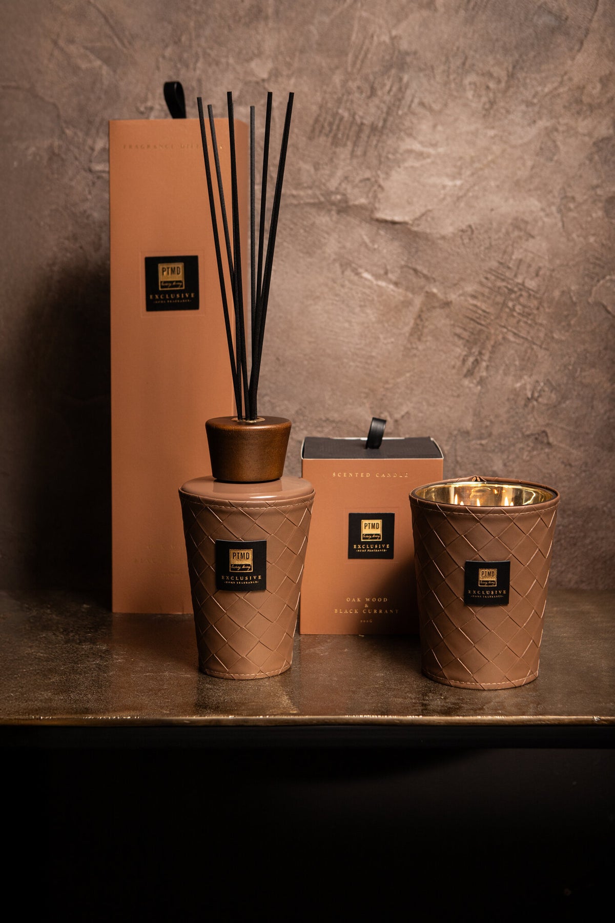 Candela profumata Exclusive Oak Blackcurrant Small PTMD