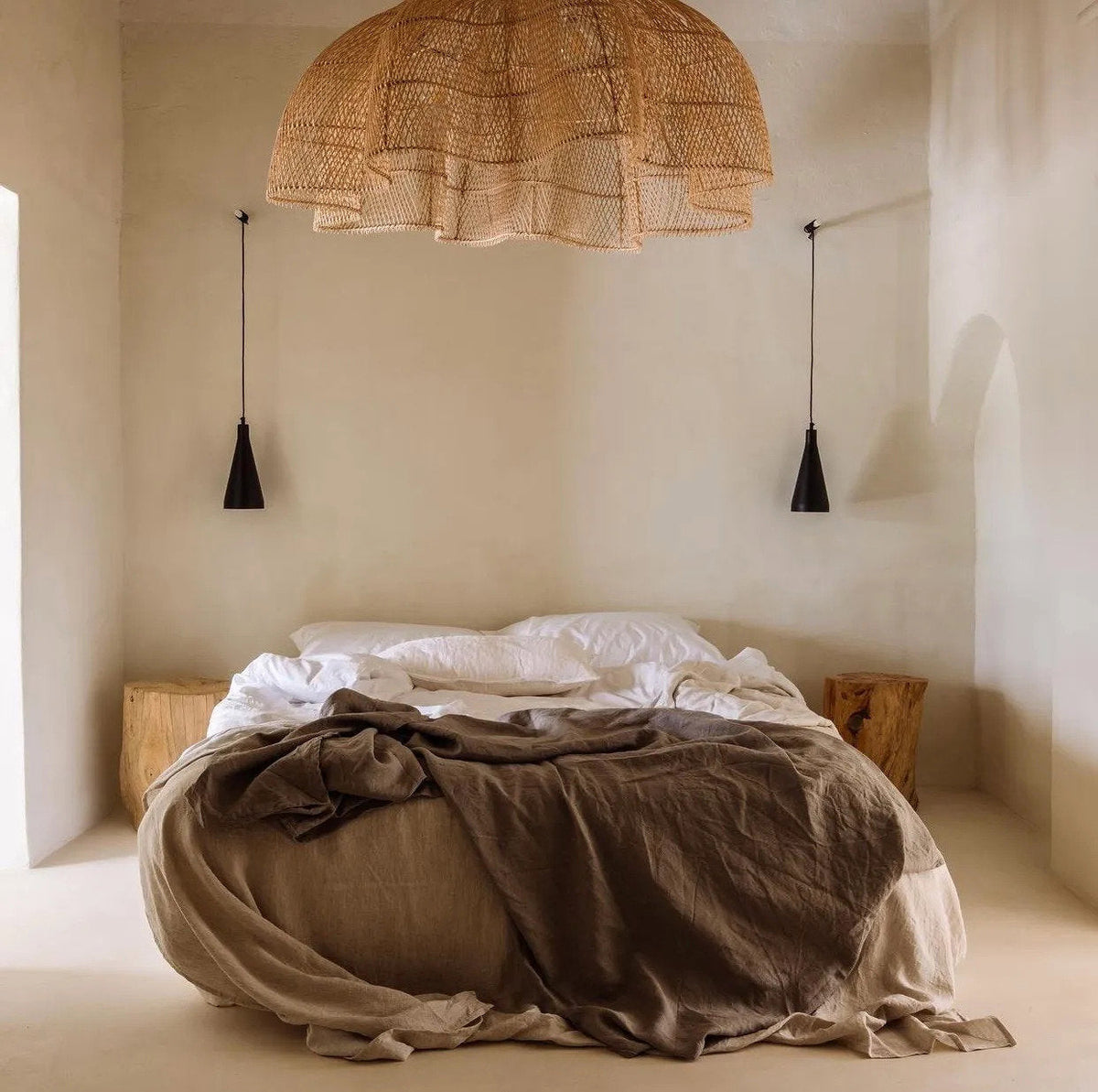 La lampada a sospensione Whipped Naturale XXL Bazar Bizar