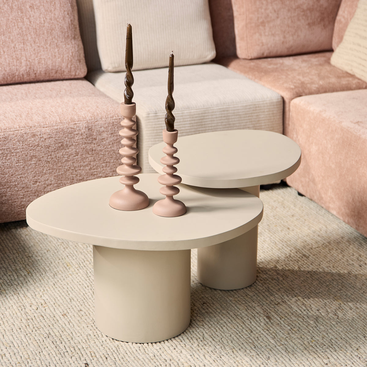 Set di 2 tavolini da salotto Mirre in legno di mango color sabbia Starfurn