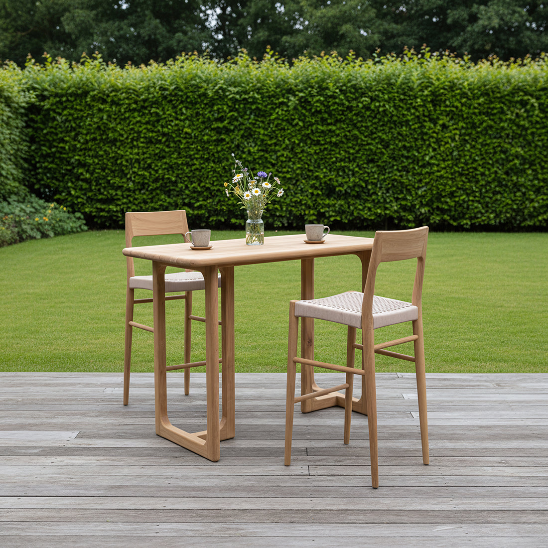 Sgabello da bar Freya in teak, per esterni, materiali grezzi