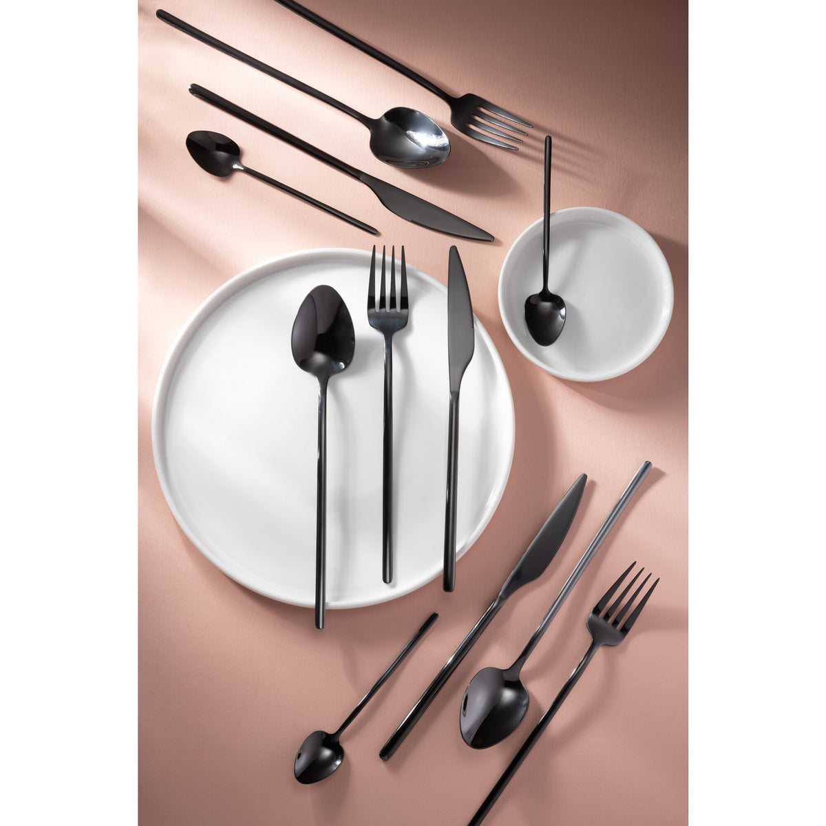 Set di posate C 24 pezzi in acciaio inossidabile nero lucido J-Line
