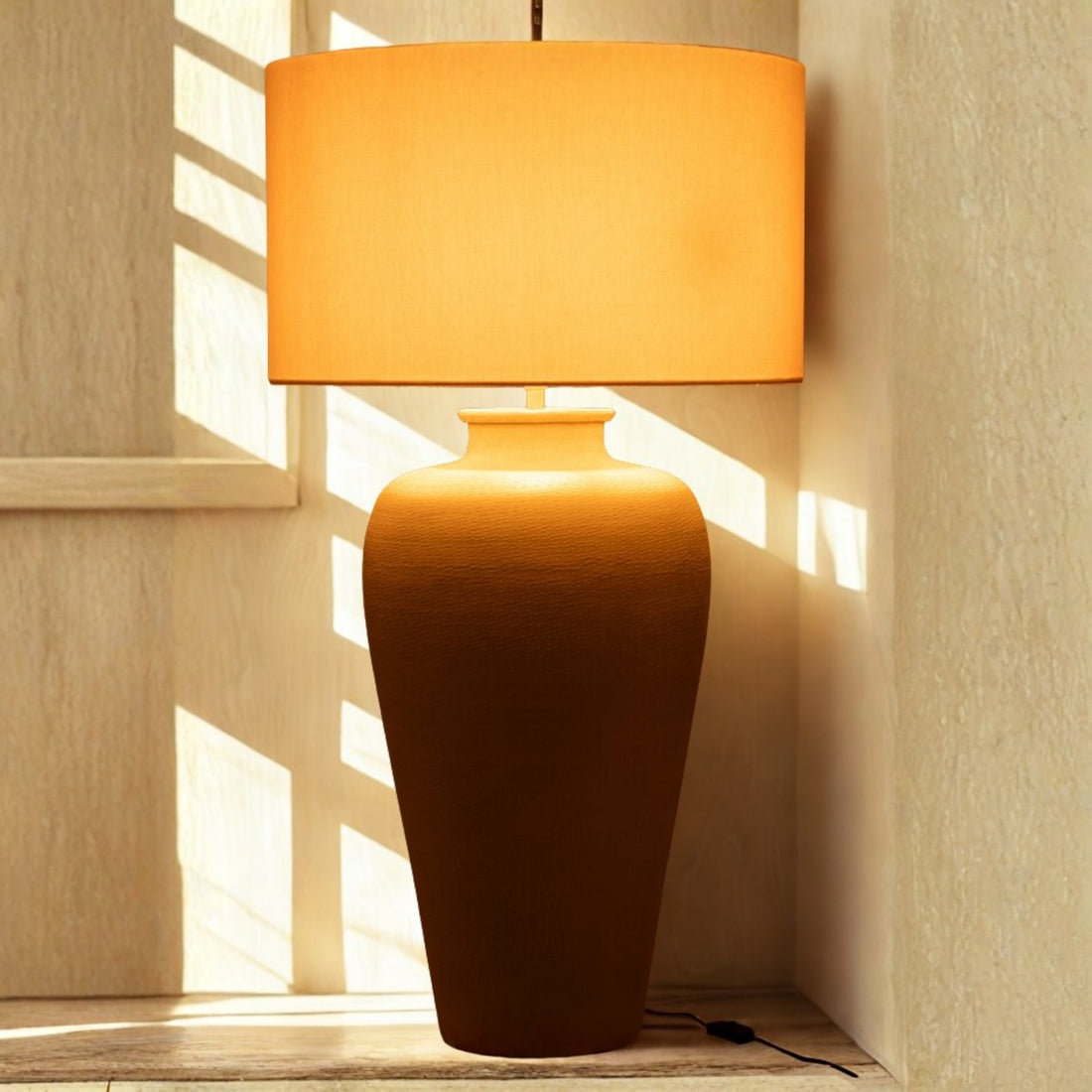 Lampada da tavolo Cilindro Alluminio Ecru J-Line