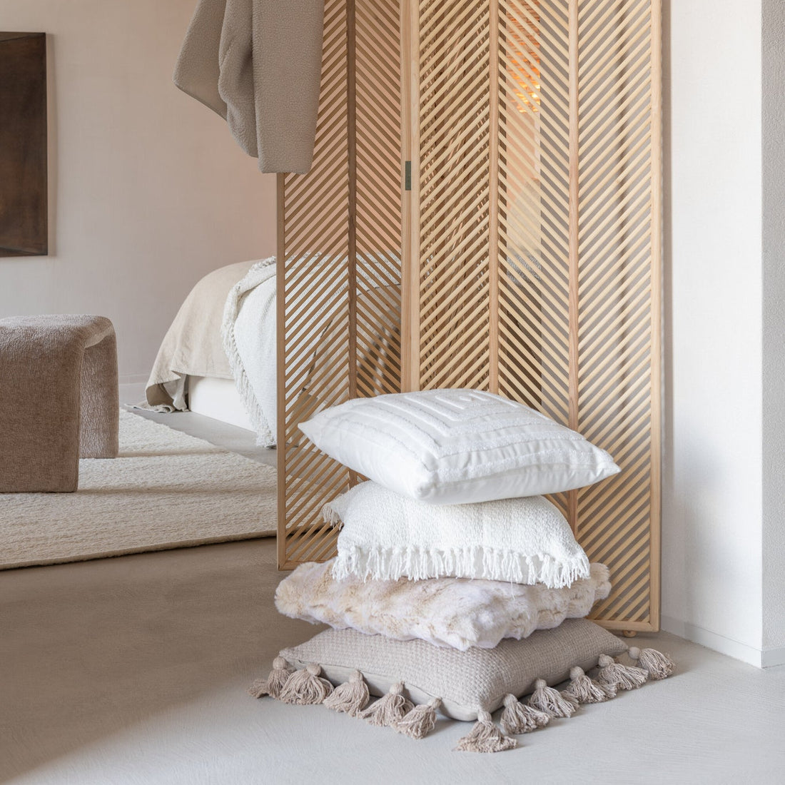 Cuscino Wave in poliestere color crema 45x45 cm J-Line