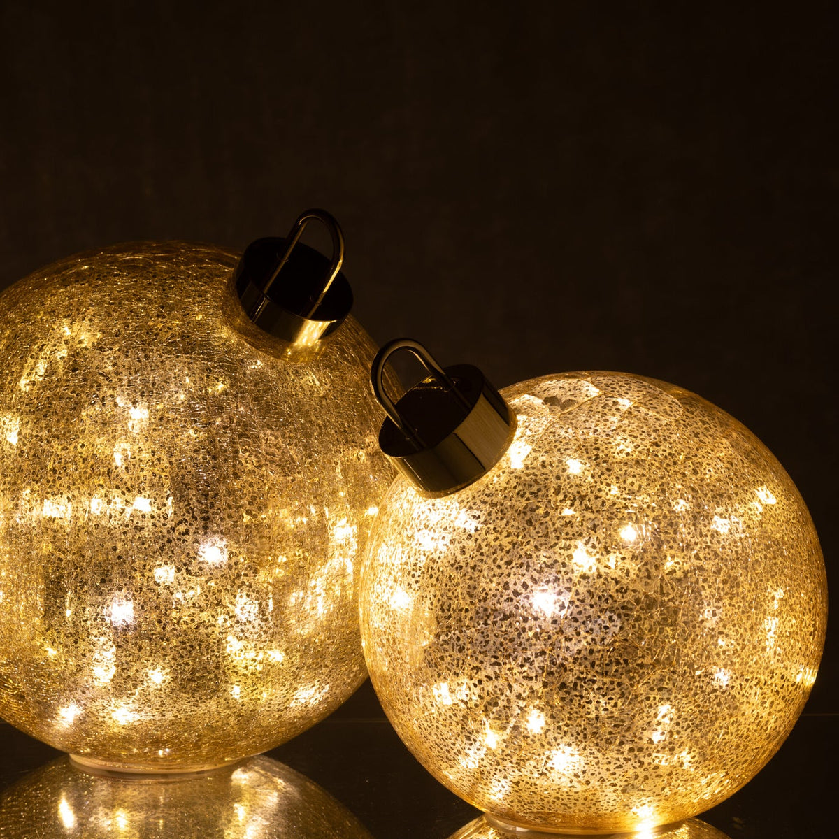 Palla di Natale in vetro con LED color oro Large J-Line