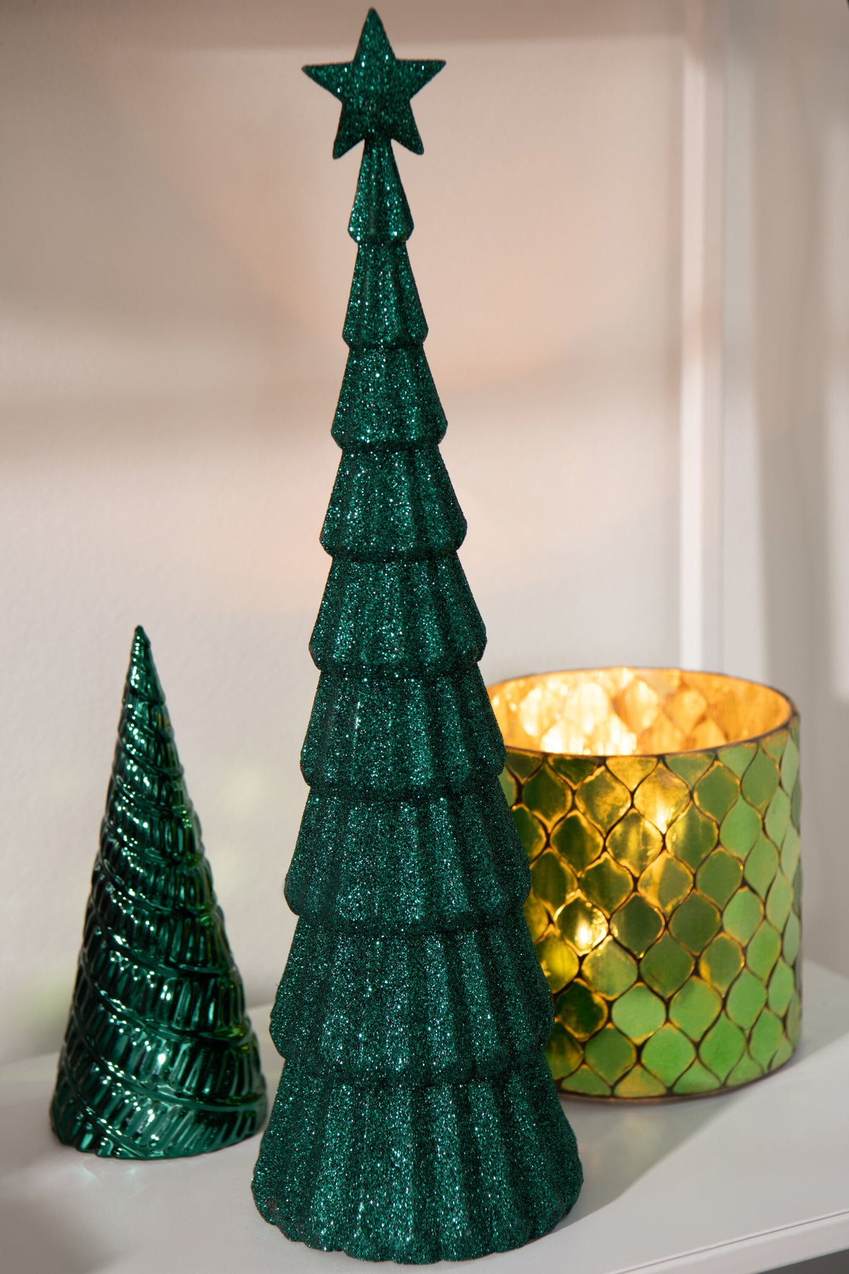 Albero + Stella in Plastica Verde Scuro Set da 2 J-Line