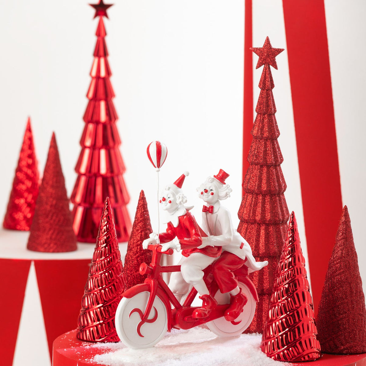 Albero + Stella in plastica rosso natalizio Set di 2 J-Line