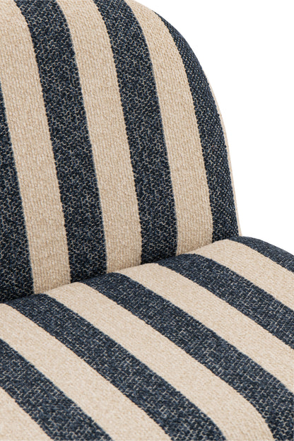 Poltrona con pouf in tessuto a righe blu/bianco sporco J-Line