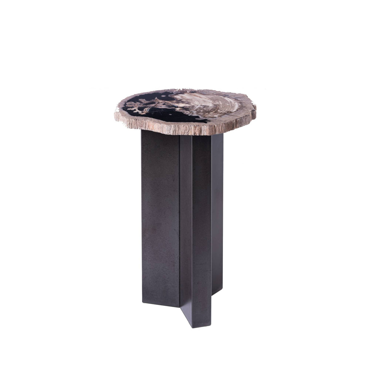 Tavolino Jisse in legno fossile nero con base a spirale PTMD