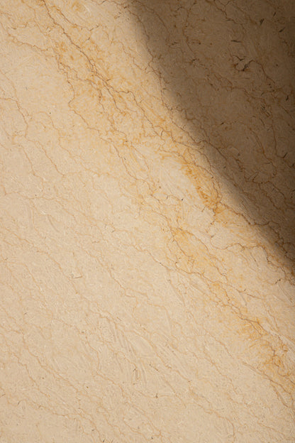 Set di 2 tavolini da salotto Veria in marmo beige PTMD