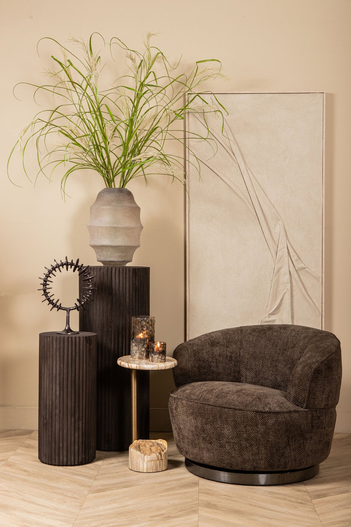 Tavolino Ataja Naturale Legno pietrificato naturale Gamba in ottone PTMD