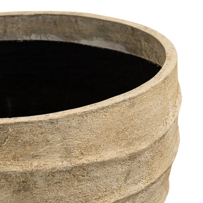 Vaso Ravi beige in fibra di cemento con motivo ondulato PTMD