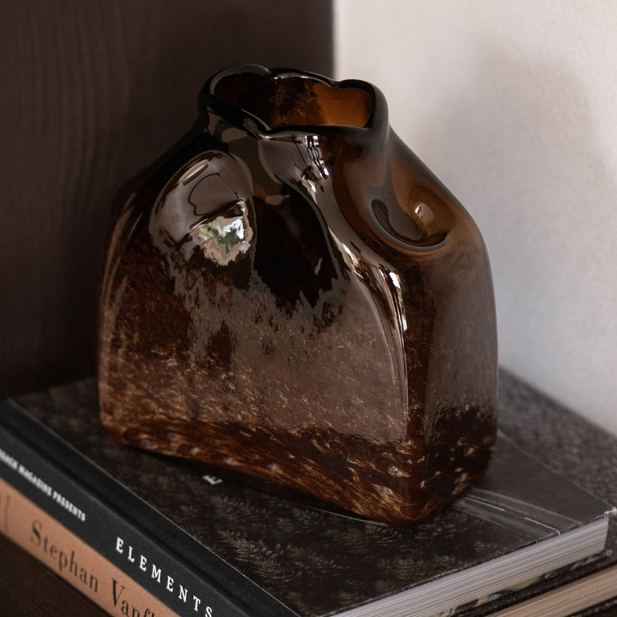 Vaso Rettangolare Grande in Vetro Marrone Scuro J-Line