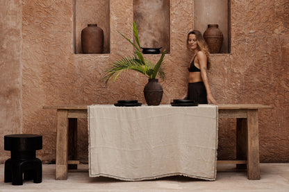 La tovaglia Tuscany Naturale Nero 150x300 Bazar Bizar