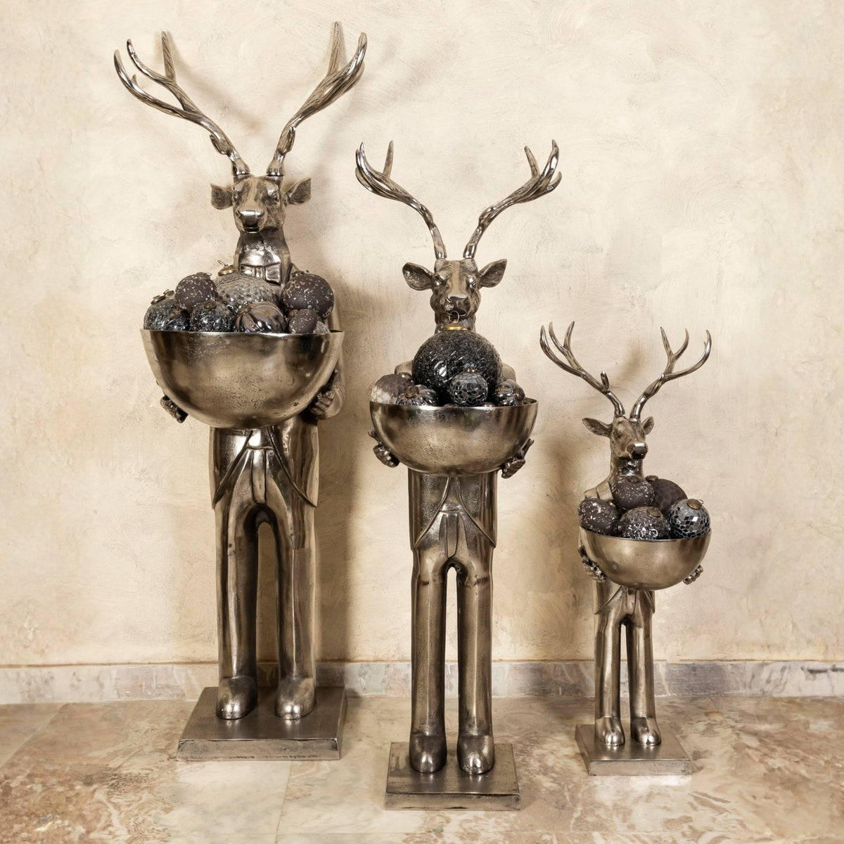 Statua di Renna con Vassoio in Finitura Gun Metal 109cm Small PTMD
