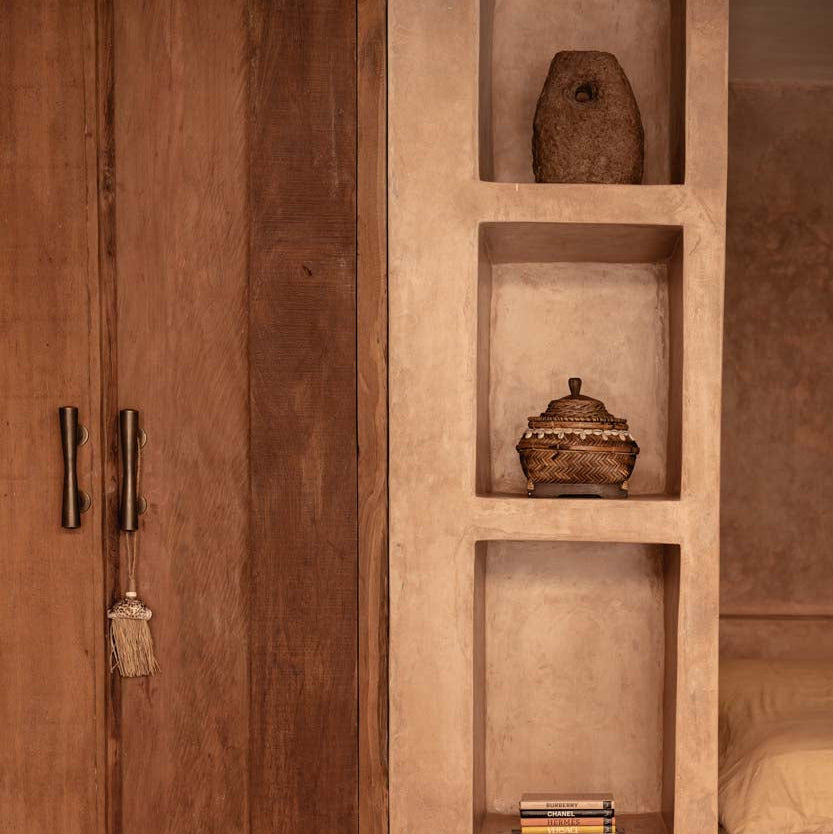 Il Candelabro Terra Totem Marrone Bazar Bizar