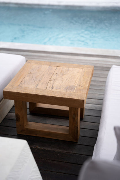 Il tavolino in teak di recupero Naturel Bazar Bizar