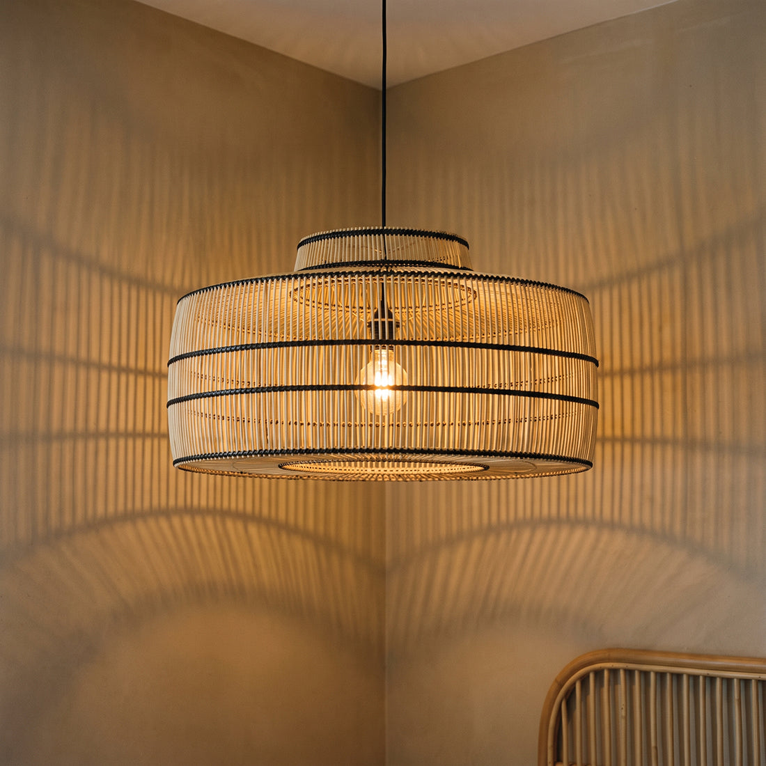 Lampada a sospensione Stella in rattan Raw Materials