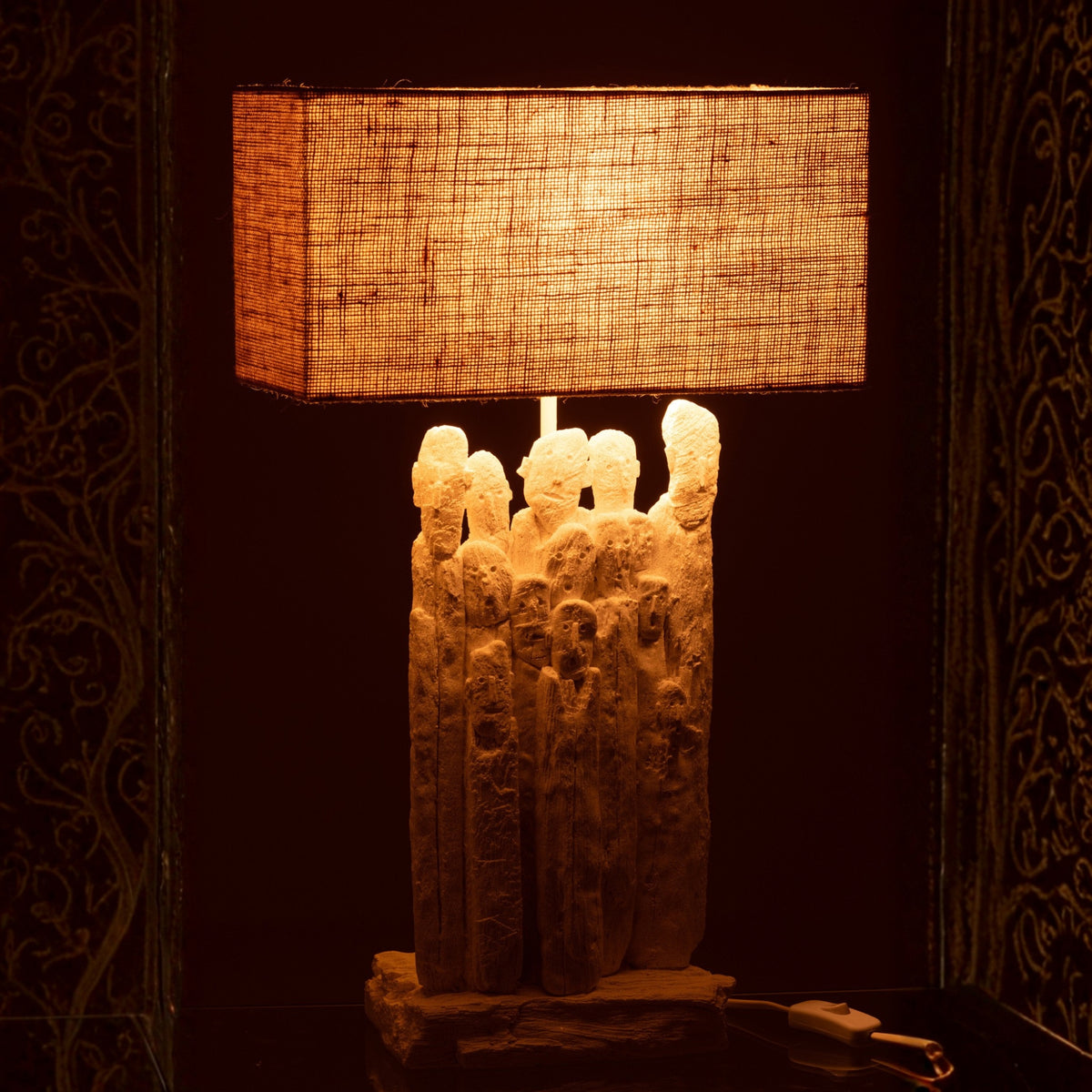 Lampada da tavolo Figure in poliresina Bianca/Naturale J-Line