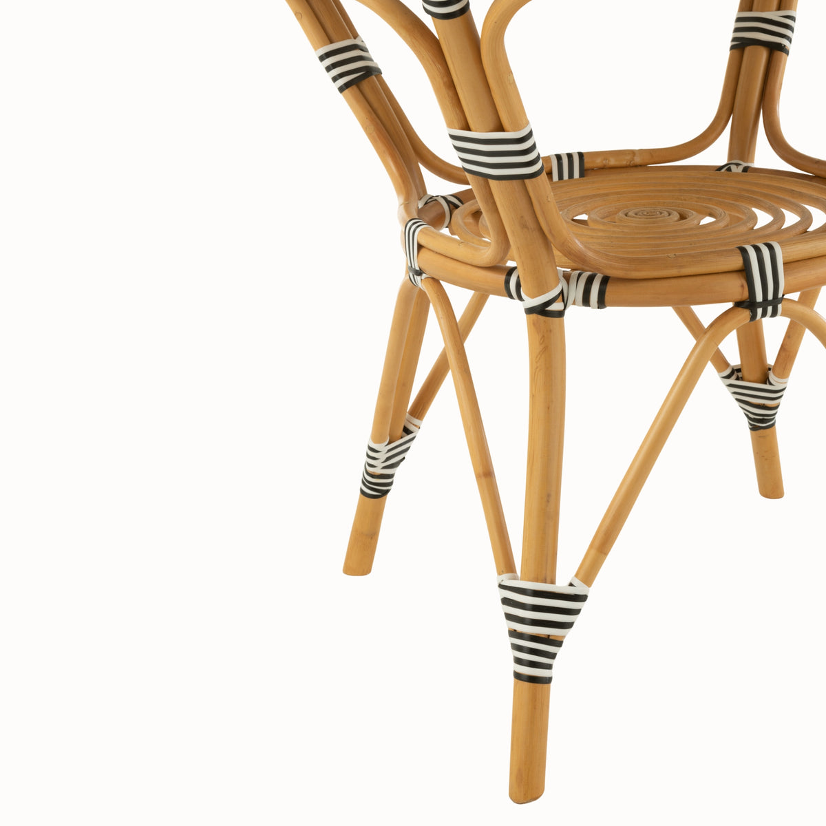 Tavolo da pranzo in rattan nero/bianco J-Line