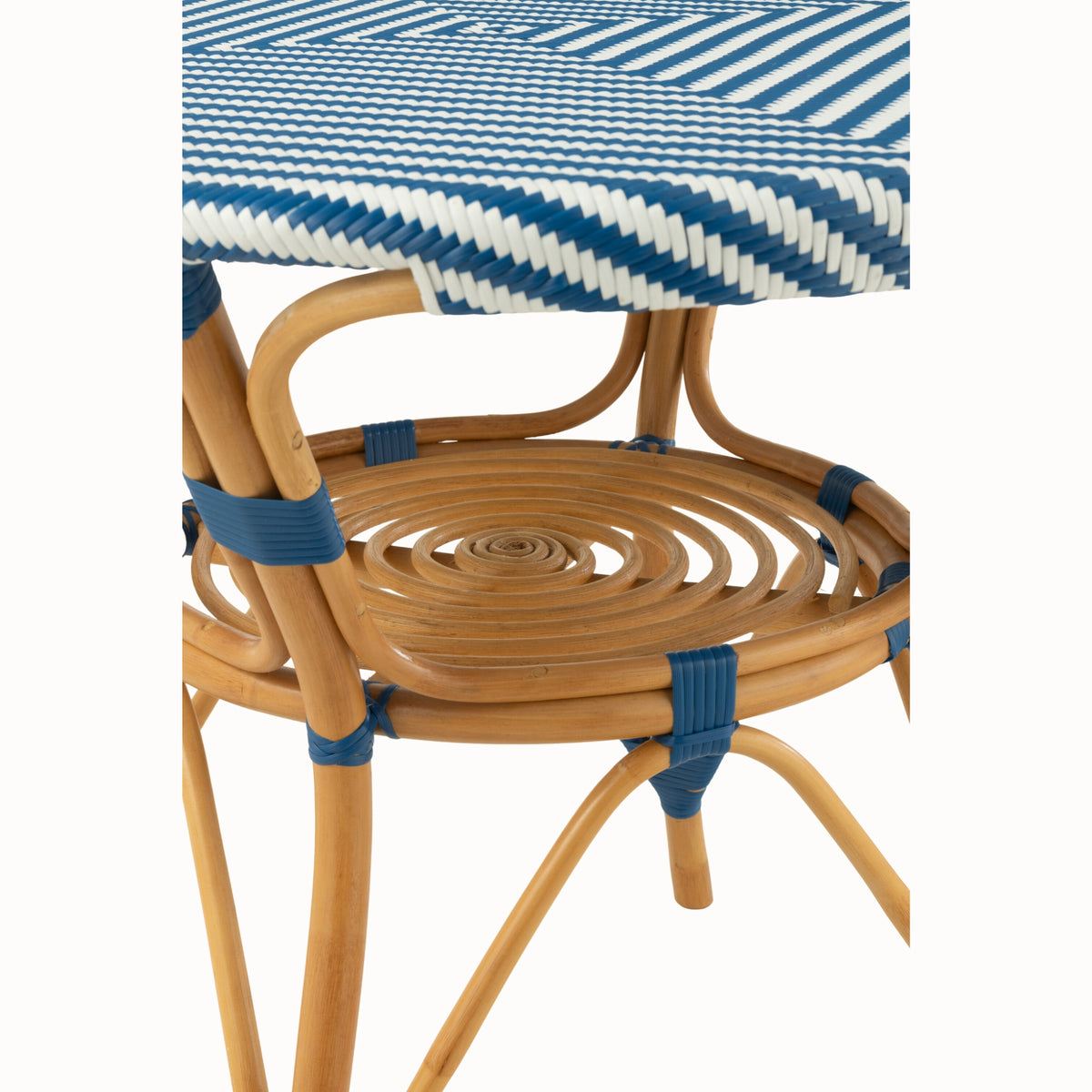 Tavolo da pranzo in rattan blu/bianco J-Line