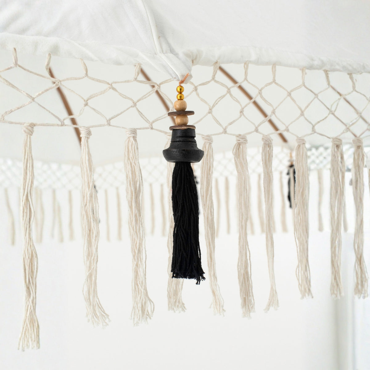 Ombrellone Flavie Legno/Cotone Ecru/Nero J-Line