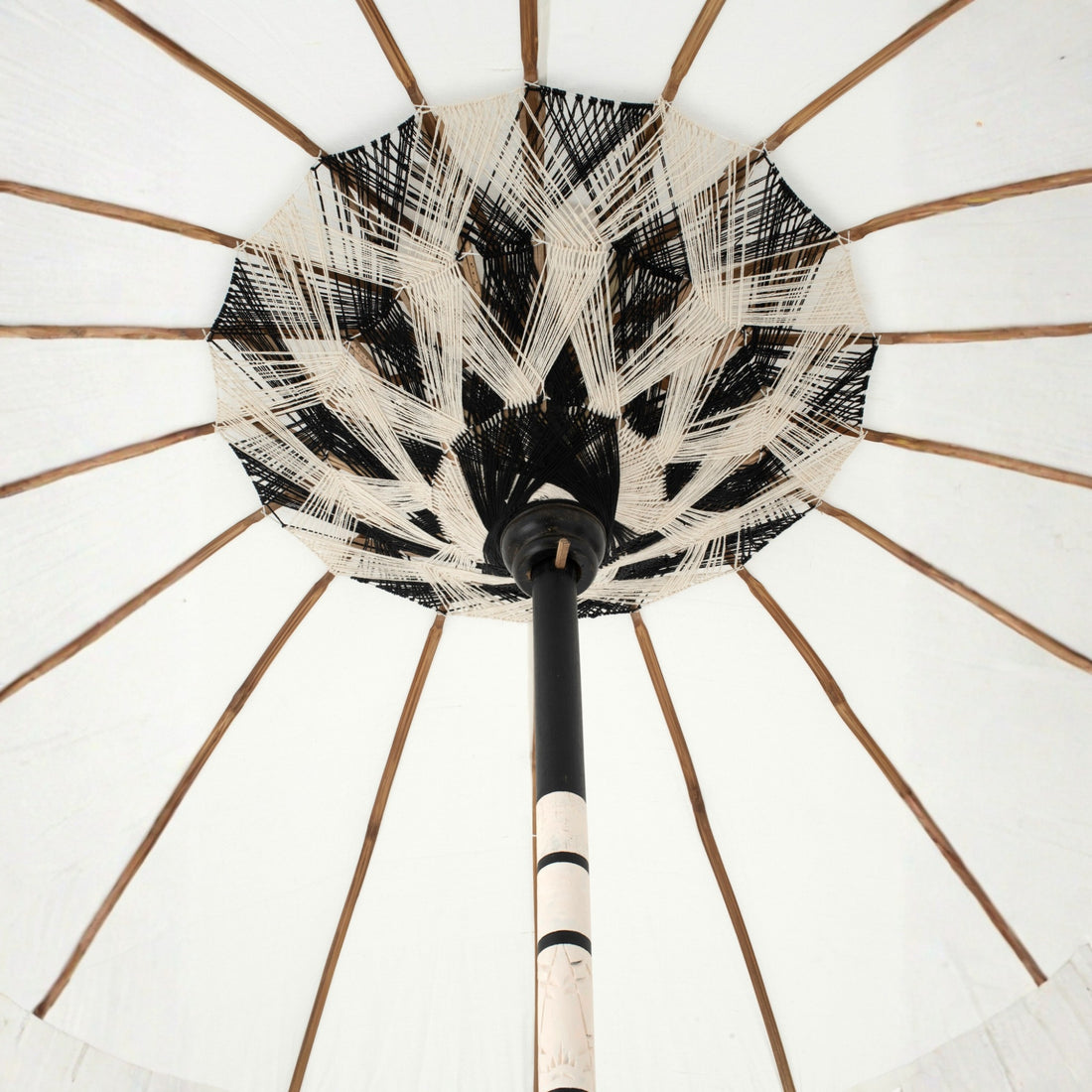 Ombrellone Flavie Legno/Cotone Ecru/Nero J-Line