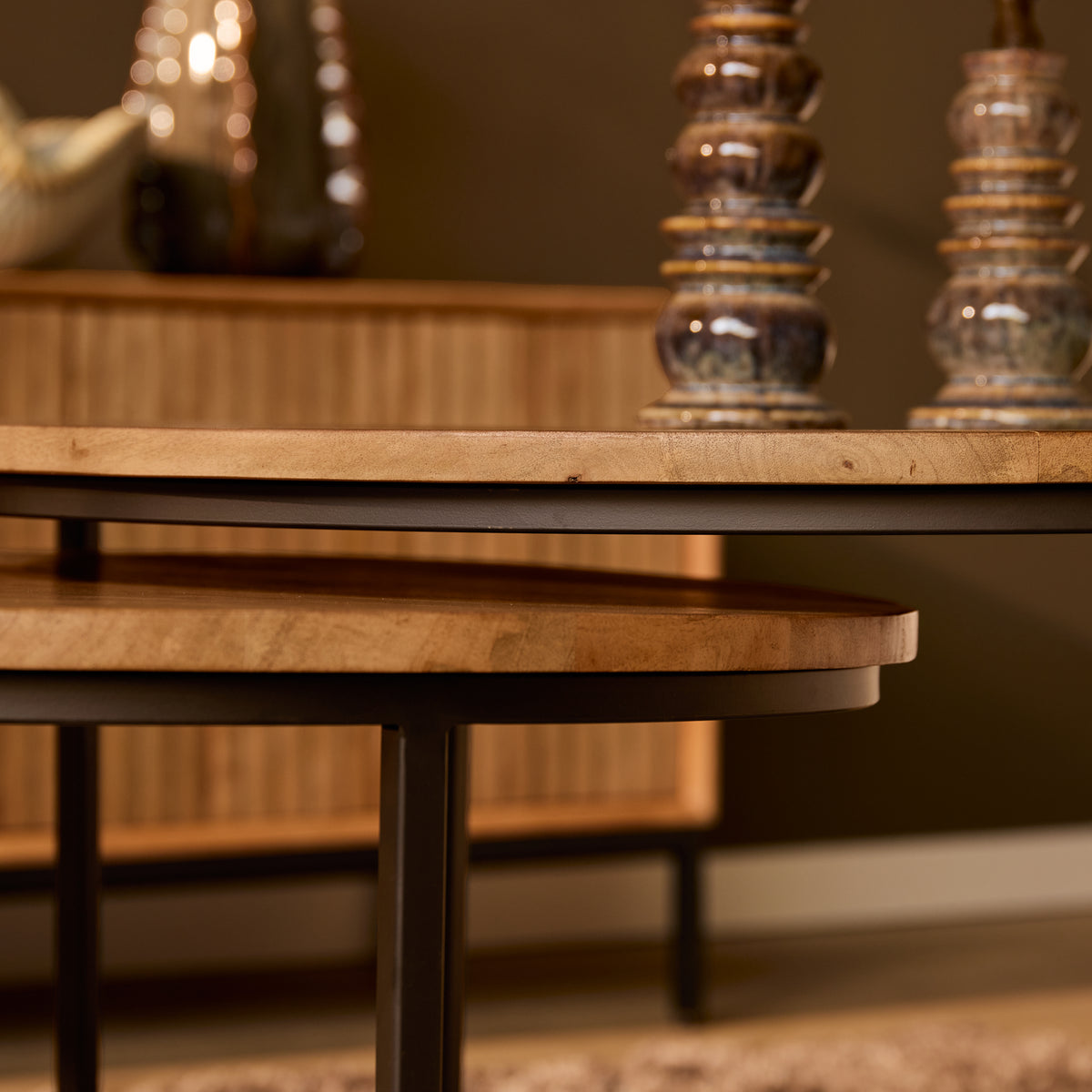 Set di 2 tavolini da salotto Madison in legno di mango naturale Starfurn
