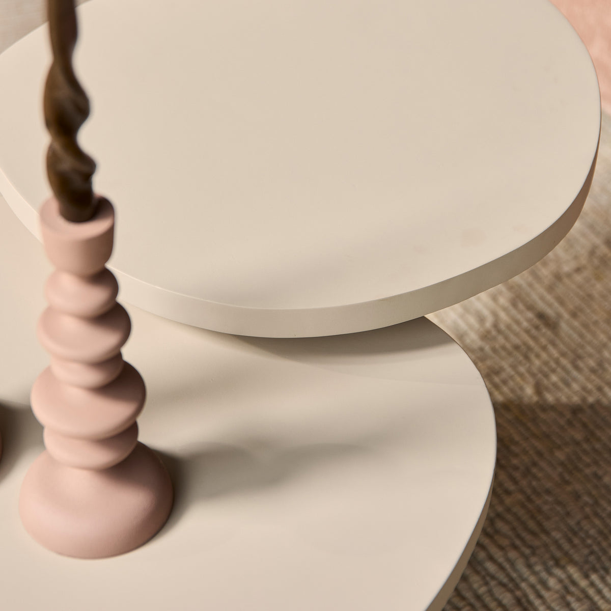 Set di 2 tavolini da salotto Mirre in legno di mango color sabbia Starfurn