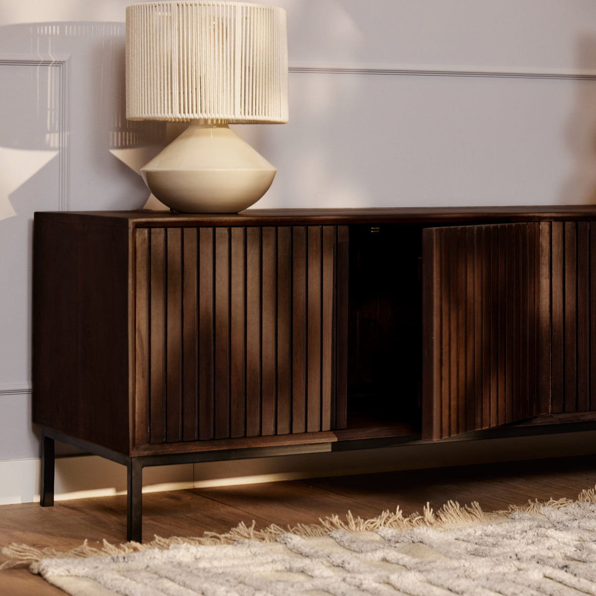 Mobile TV Madison in legno di mango marrone 165 cm Starfurn