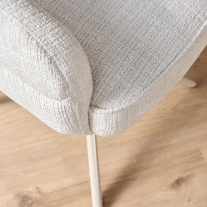 Sedia da pranzo Bella in tessuto bianco sporco con braccioli Starfurn