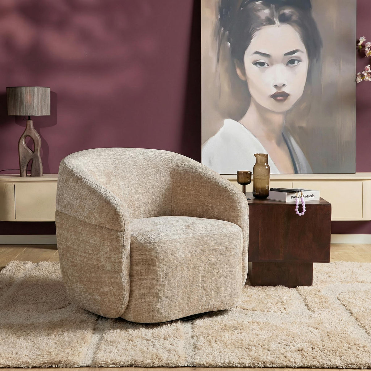 Poltrona Yara girevole in tessuto beige Starfurn