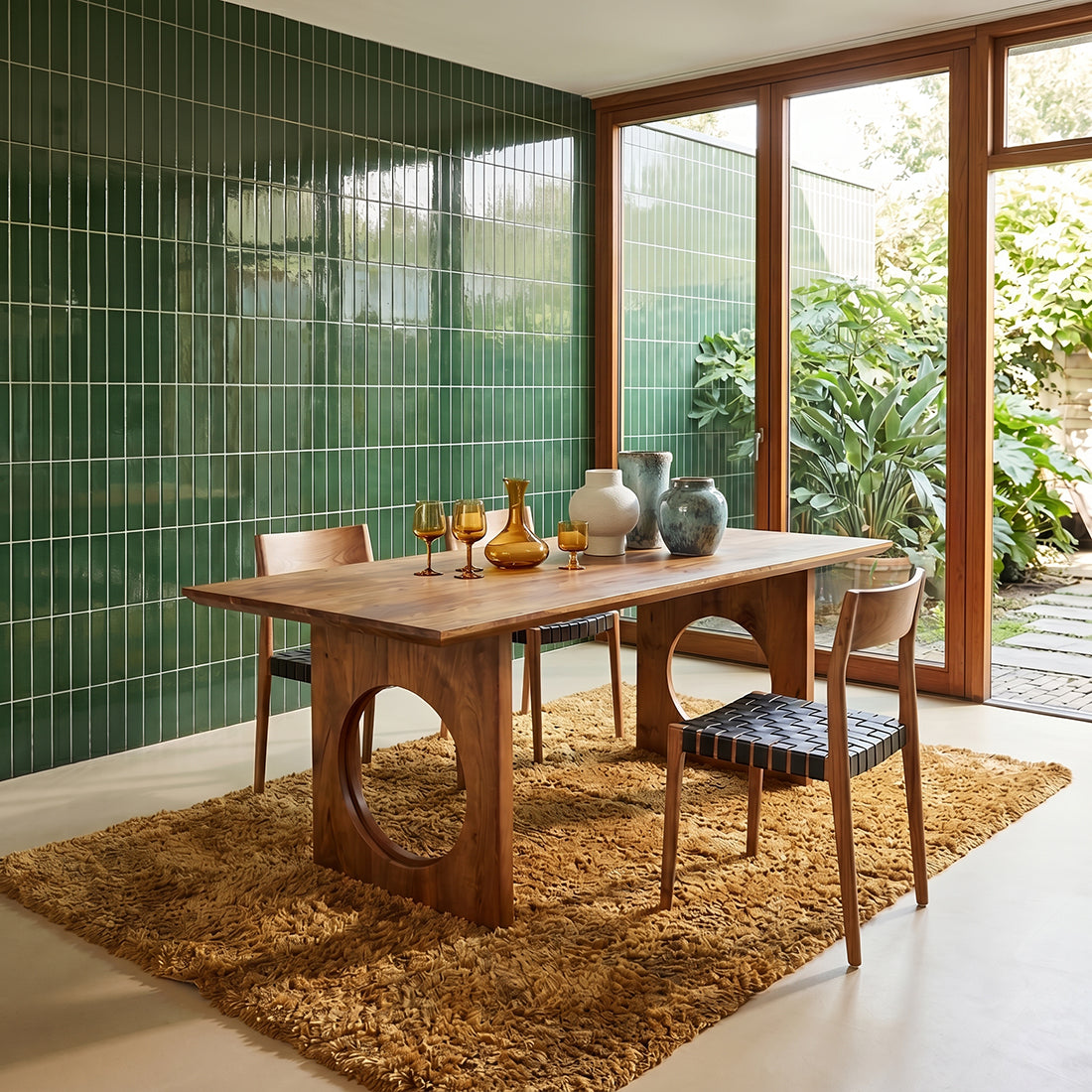 Tavolo da pranzo Bullnose Chamfered Loop in legno di mango 180 cm Raw Materials