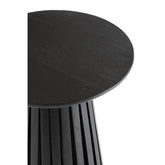 Bijzettafel Vincent van J-Line, detail van het ronde zwarte tafelblad van mangohout