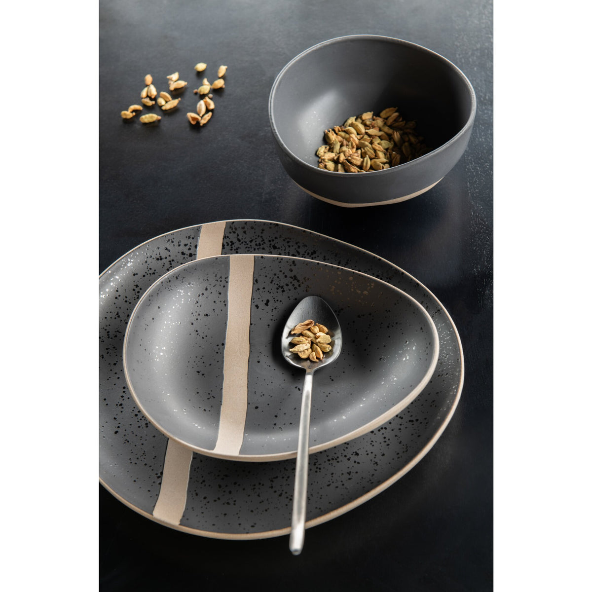 Set di posate C 24 pezzi in acciaio inossidabile nero lucido J-Line