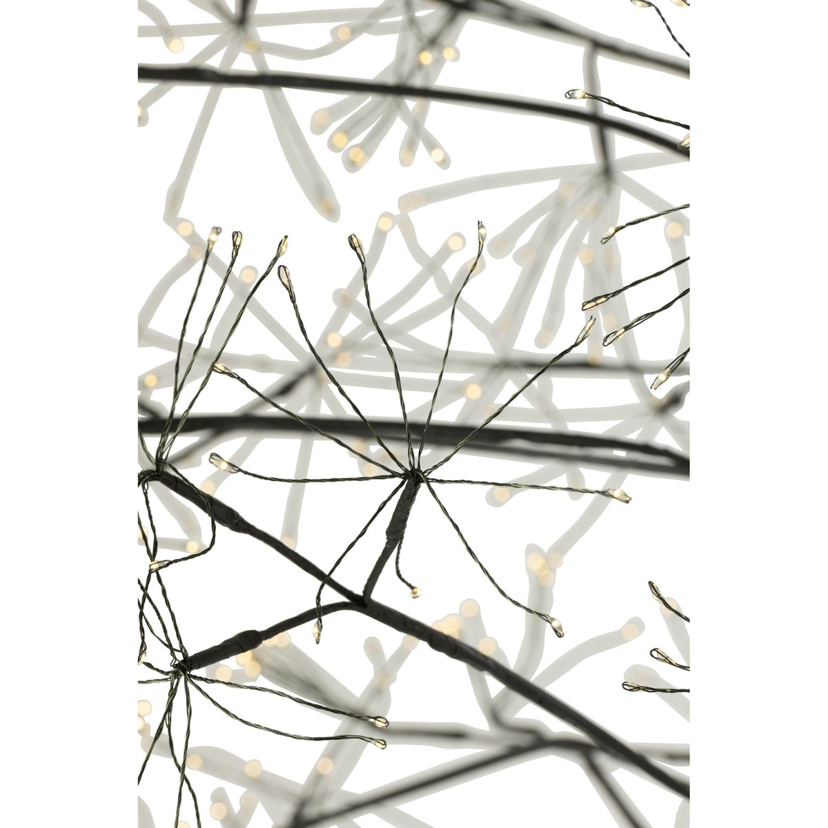 Kerstboom 3000 Led Metaal Zwart Large H300cm van J-Line, zwarte kerstboom van metaal, close-up van het materiaal