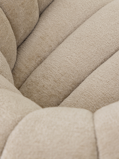 Poltrona Mello girevole in tessuto color crema MUST Living