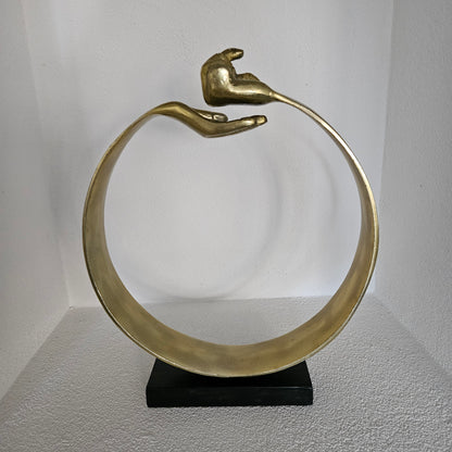 Ornament Handen Goud 34x8x43cm - Beeld - Living Lovely - livinglovely.nl