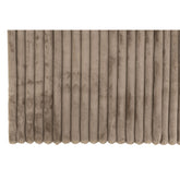 Taupe corduroy plaid van J-Line over een bank gedrapeerd