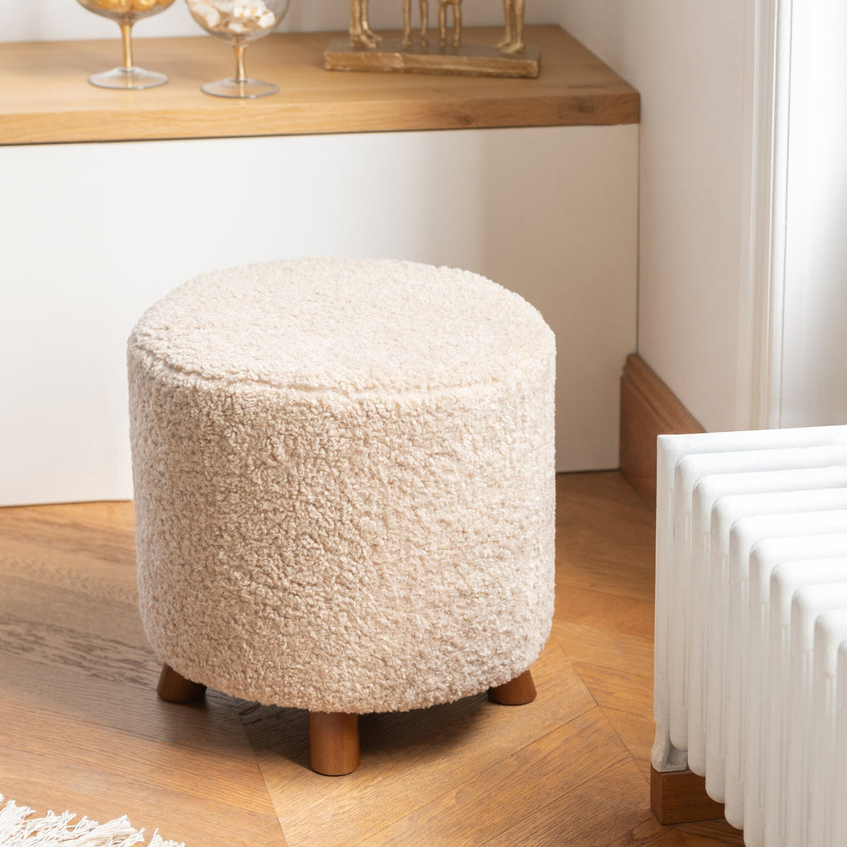 Pouf Zampa di Pecora in Poliestere Beige J-Line