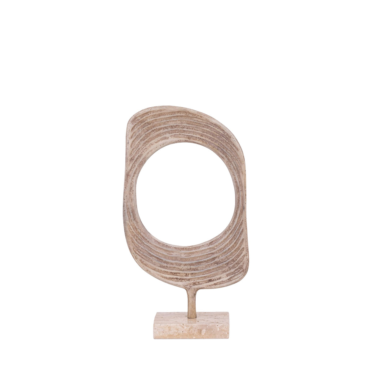 Set Van 2 Monah Beelden Beige Travertijn van PTMD, het kleine beeld S in beige aluminium op travertijnen voet