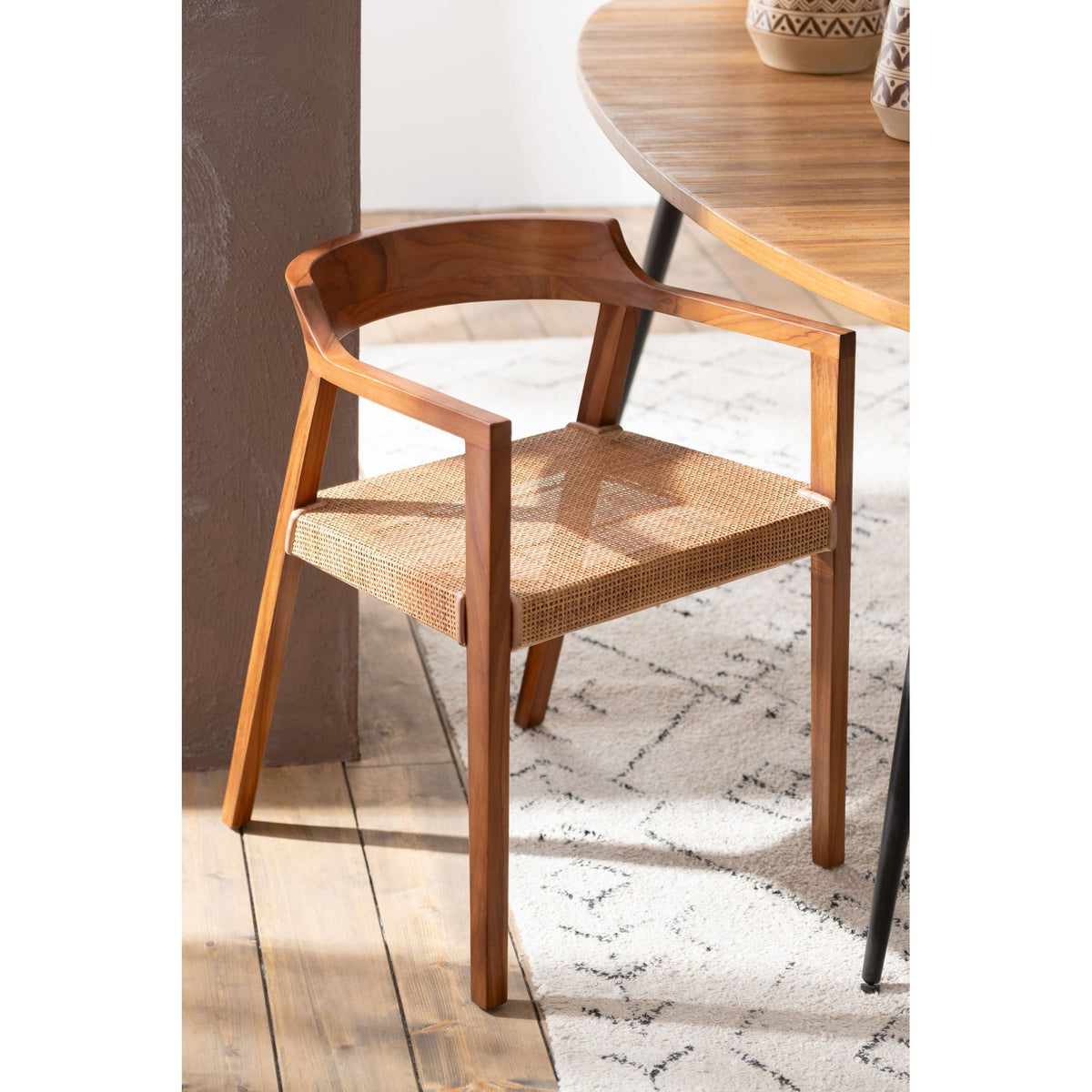 Sedia Emma in teak marrone J-Line