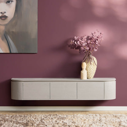 Zwevend TV-meubel Excellent Taupe 160cm van Starfurn zwevend aan de muur in een sfeervolle woonkamer
